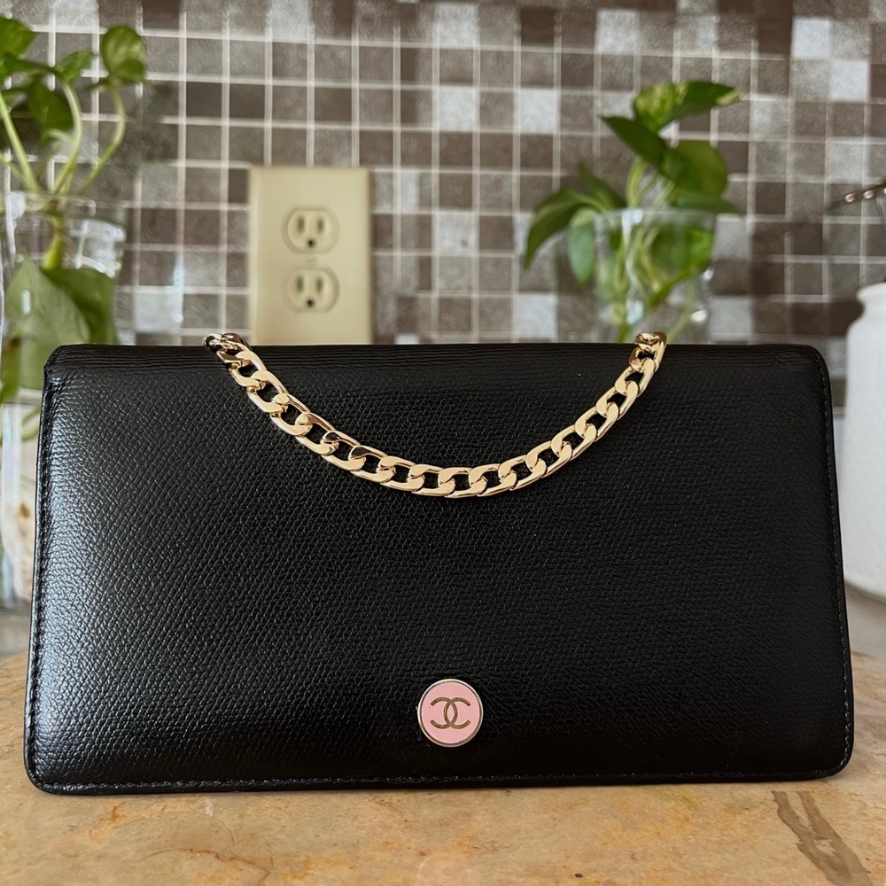 Chanel woc crossbody bag